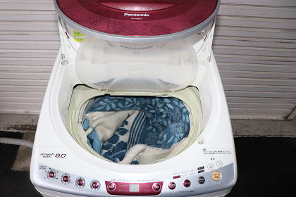 酸素系漂白剤で毛布を洗う 洗濯